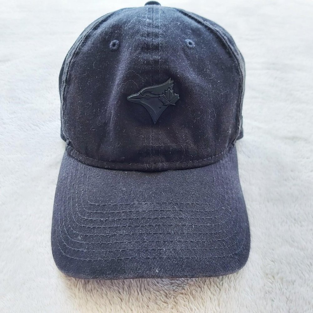 monochrome Blue Jays baseball hat black cap🐦